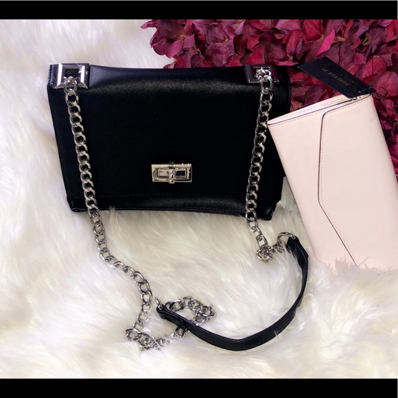 Forever 21 Handbags - FLASH SALE‼️FOREVER 21 Crossbody Bag Wallet Bundle